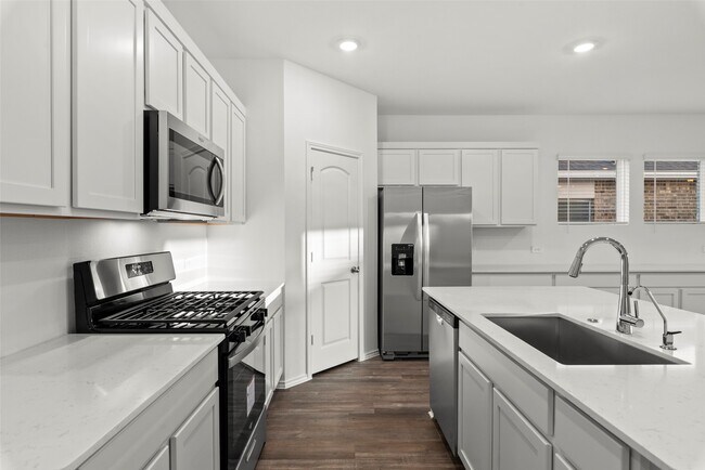 Building Photo - 6023 Ginevra Summers Dr