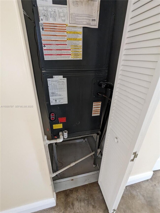 Building Photo - 10214 SW 175th St