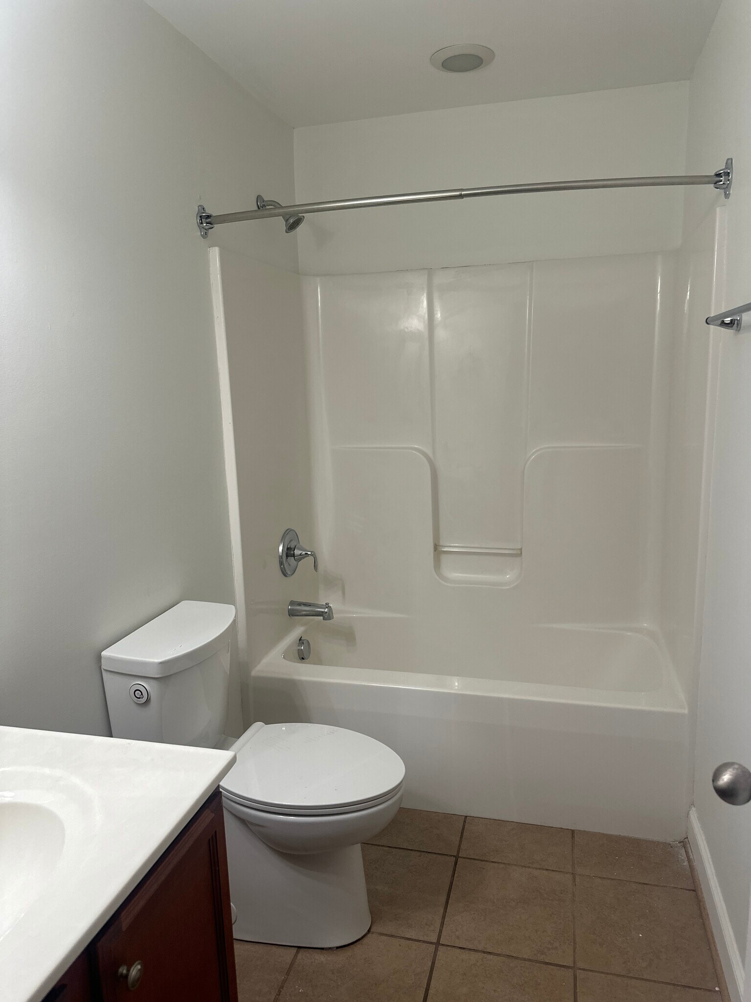 Bathroom in Master - 623 Wyndhurst Dr