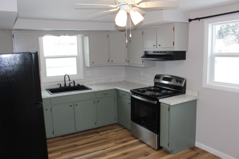 Building Photo - 310 E 37th St