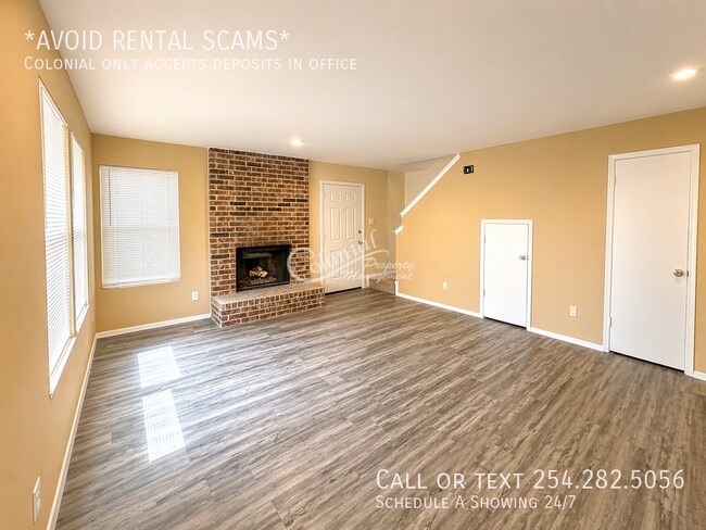Building Photo - 4415 Whispering Valley Dr