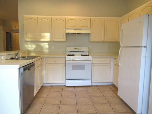 Building Photo - 7032 Monarch Park Dr