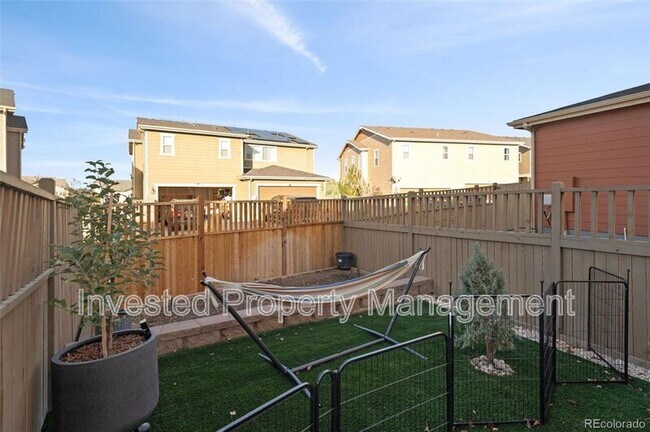 Building Photo - 3061 Low Meadow Blvd