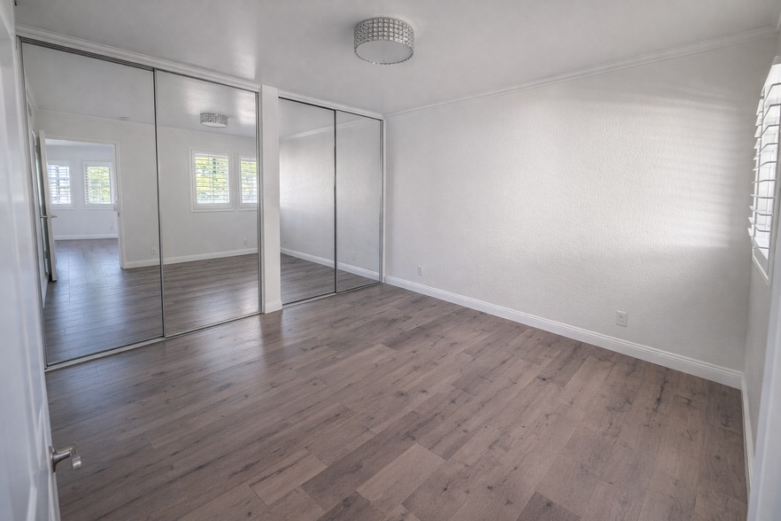 Building Photo - 26212 La Real