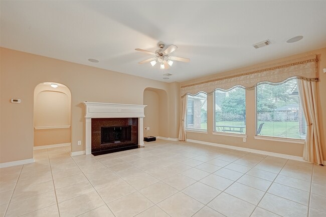 Building Photo - 22518 Silvermist Ln