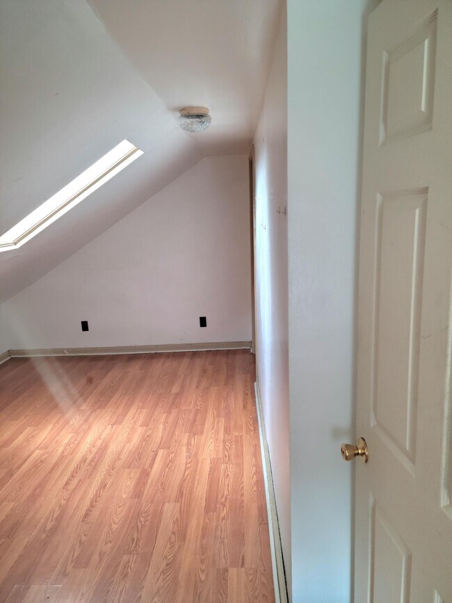 Building Photo - 1326 S Pittsburgh St