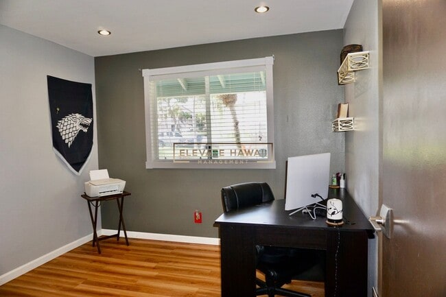 Building Photo - CHARMING & MODERN 2 BED 2 BATH 2 PARKING T...