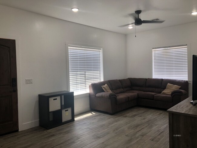 Building Photo - 112 S 600 E