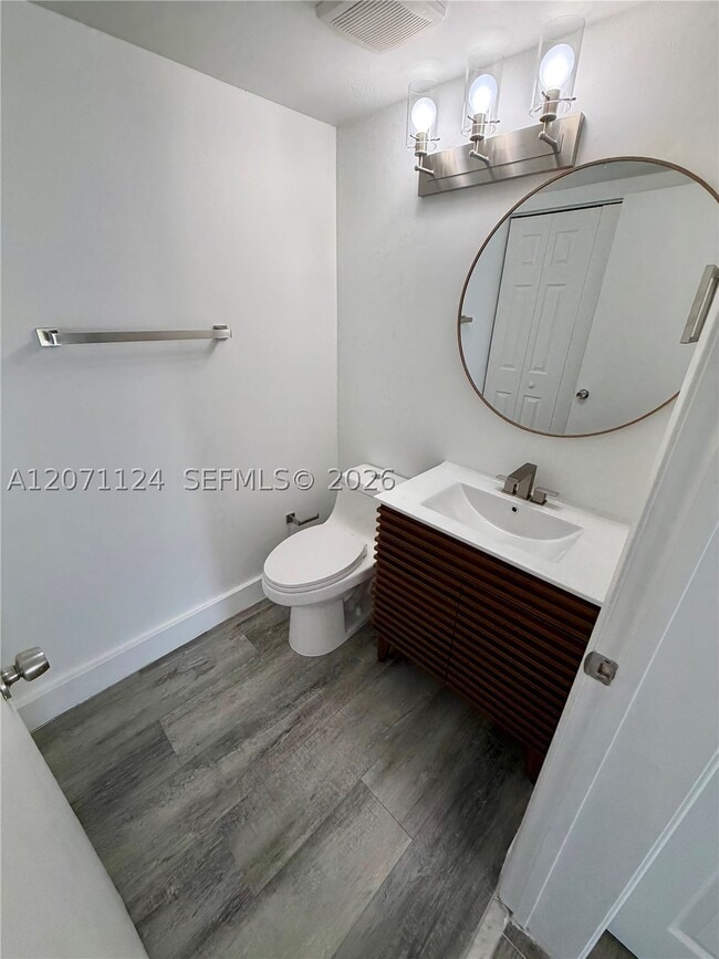 Building Photo - 4747 NW 97th Ct