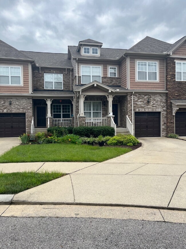 Building Photo - "Charming 3-Bed Home on Kemberton Court: Spacious Living with 2.5 Baths in Nolensville!" Communit...