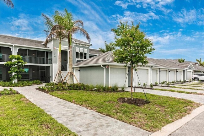 Building Photo - 12520 Galapagos Ct