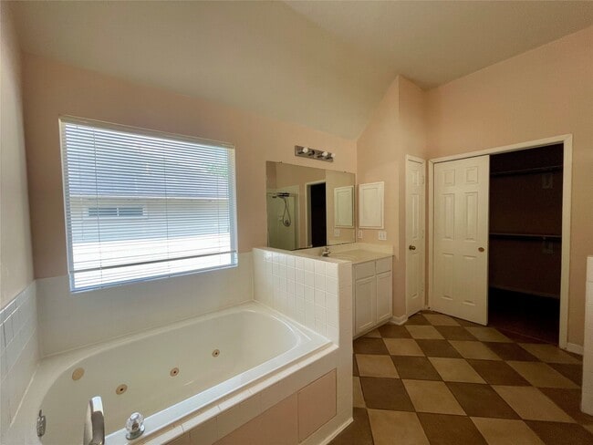 Building Photo - 24231 Pepperrell Pl St