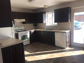 Building Photo - 317 S 300 E