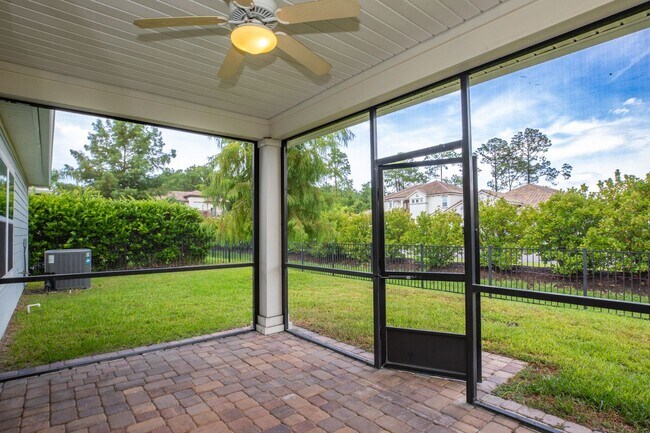 Building Photo - Stunning Home in Desirable Neighborhood