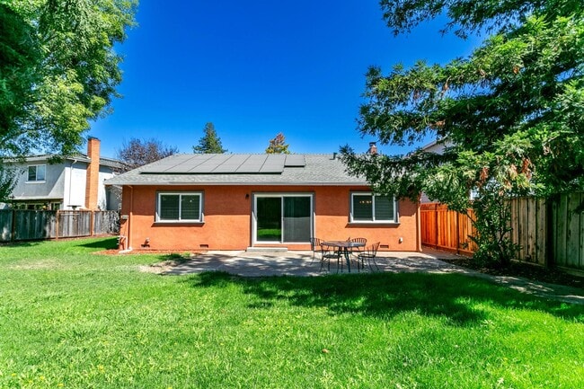 Building Photo - 14965 Dark Star Ct