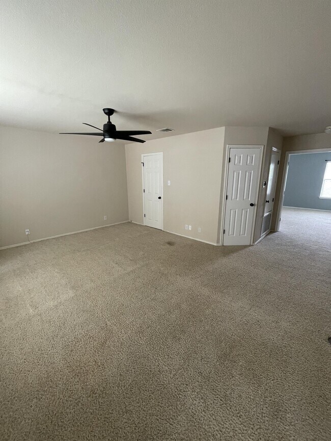 Building Photo - 4219 Whitney Green Dr