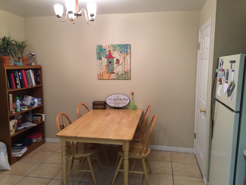 Building Photo - 284 E 600 N