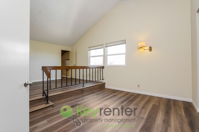 Building Photo - Fountain Valley Family Oasis