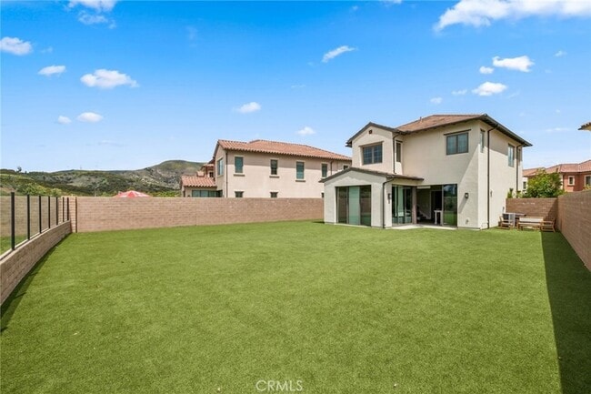 Building Photo - 309 Paradiso