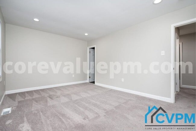 Building Photo - 1617 Mt Airy Ct