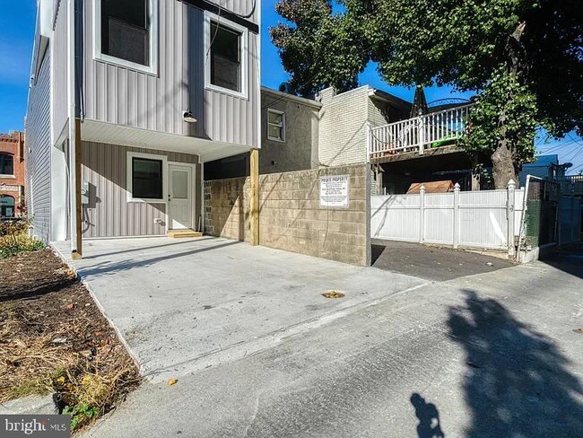 Building Photo - 1849 S Charles St