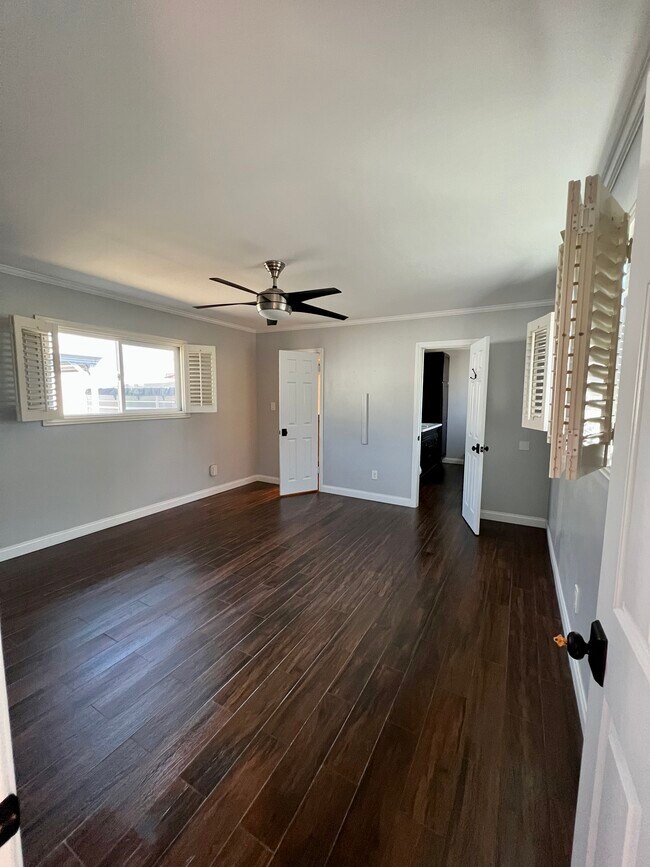 Building Photo - 7617 Prairie Mound Way