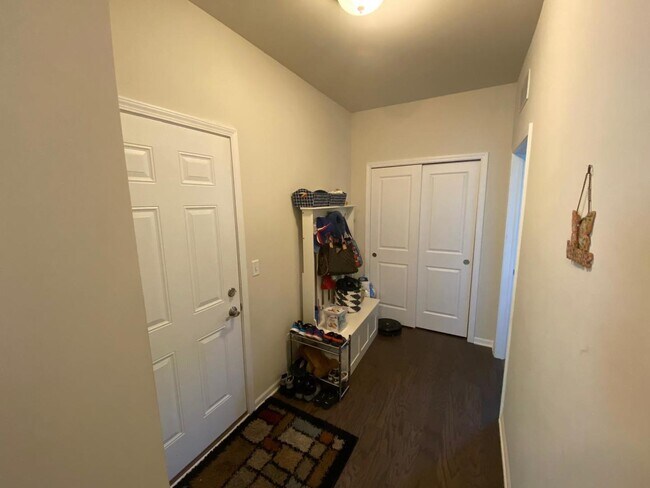Building Photo - 3915 Nannyberry Ct
