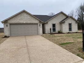 Building Photo - 154 Livingston Way