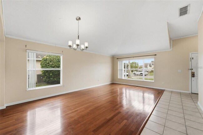 Building Photo - 2819 Maguire Dr