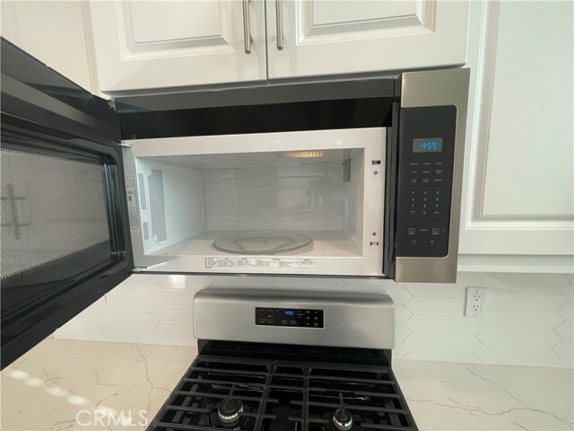 Building Photo - 3921 S Jolly Paseo