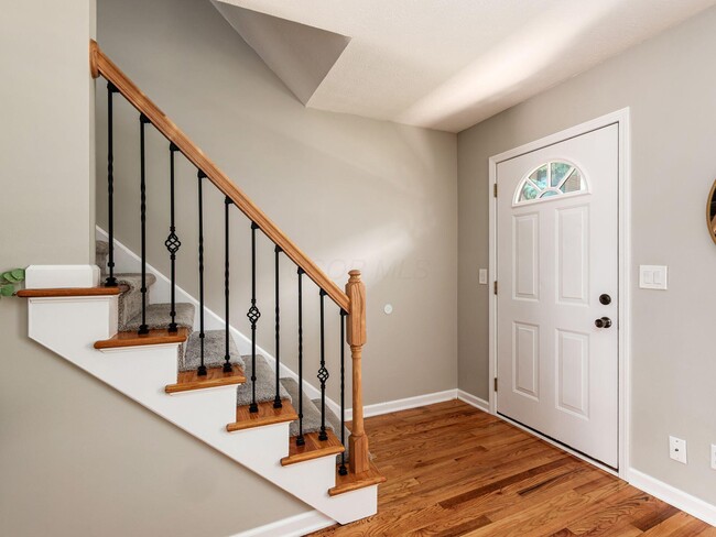 Building Photo - 1766 Willoway Cir S