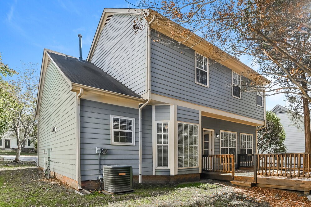 Building Photo - 8914 Clifton Meadow Dr
