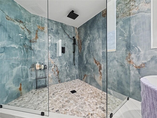 Building Photo - 1755 E Hallandale Beach Blvd