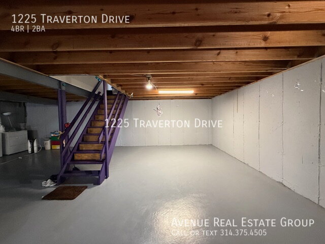Building Photo - 1225 Traverton Dr