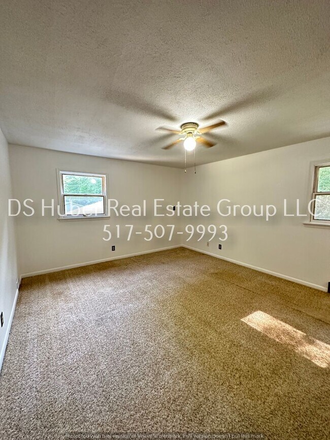 Building Photo - 12469 Kruger Ln