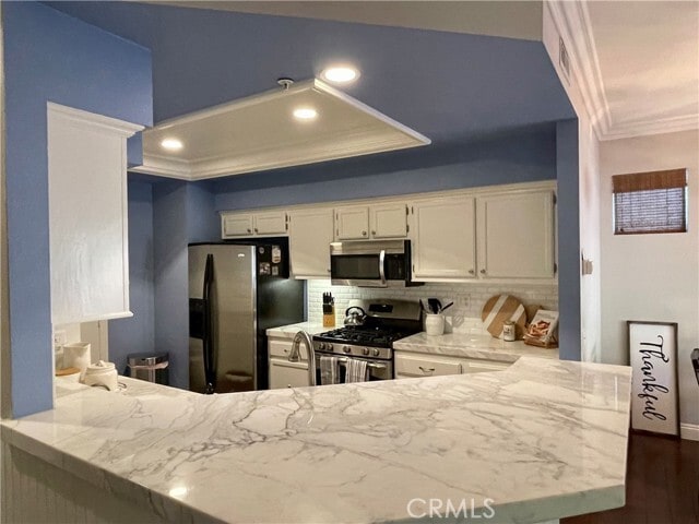 Building Photo - 83 Breakers Ln