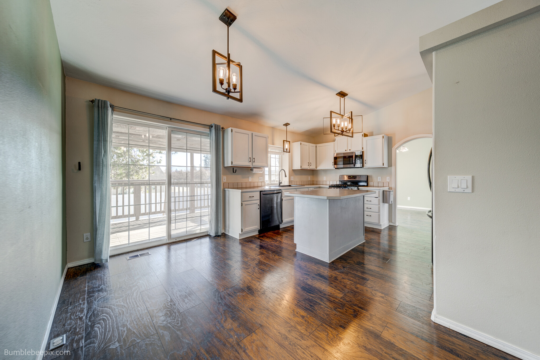 Kitchen - 5804 N Silver Pine Ct