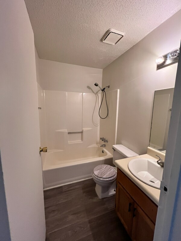 Building Photo - 1338 Bellshire Terrace Dr