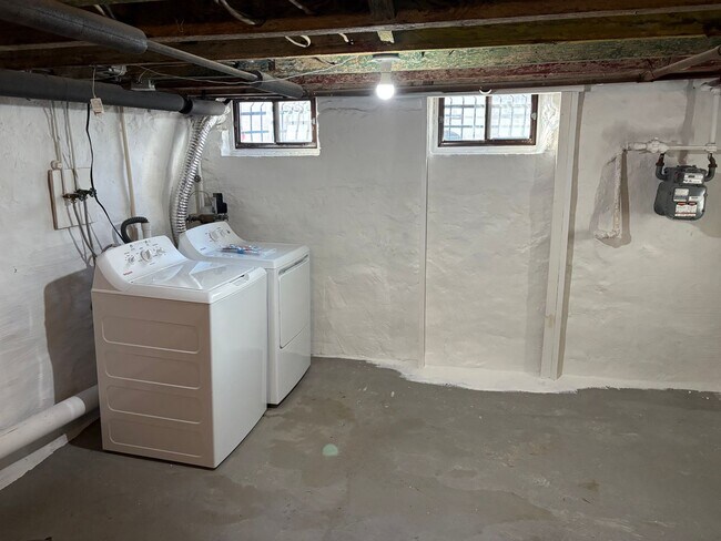 Building Photo - Beautiful home in Grays ferry