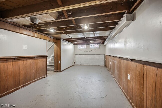 Building Photo - 20803 Kenyon Dr