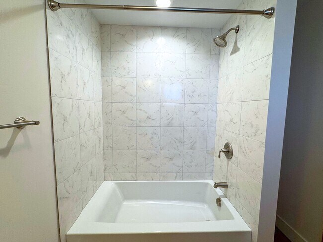 Building Photo - East AVL - Renovated Oakley Bungalow