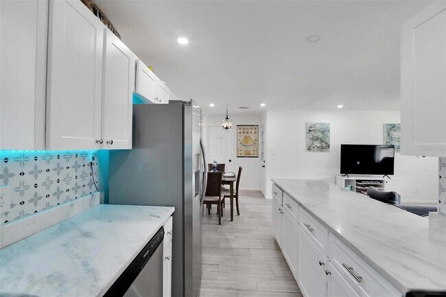 Building Photo - 4731 W Montgomery Ave