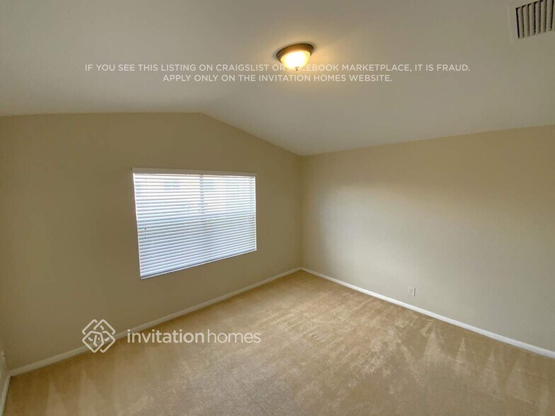 Building Photo - 18152 Blue Lake Way