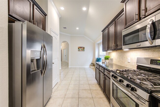 Building Photo - 3418 Auburn Creek Cir