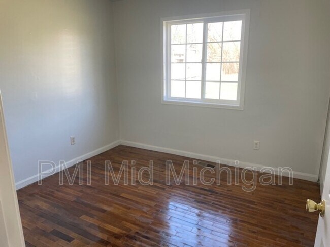 Building Photo - 4515 Baldwin Blvd