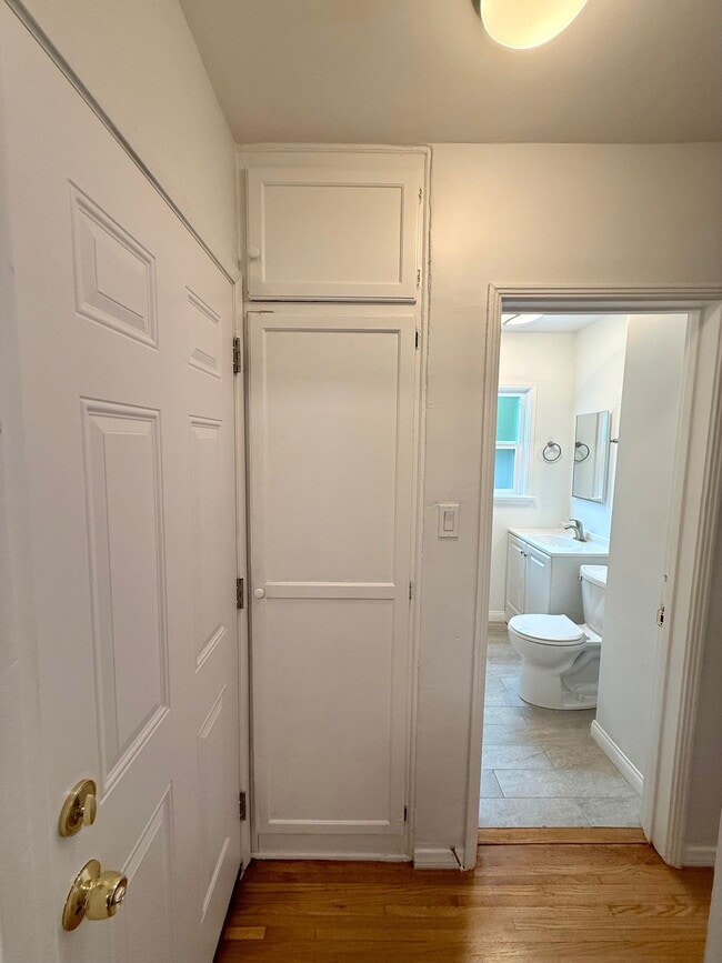 Building Photo - 1155 N Genesee Ave