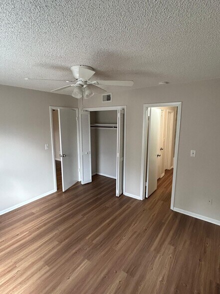 Bedroom - 1600 Big Tree Rd