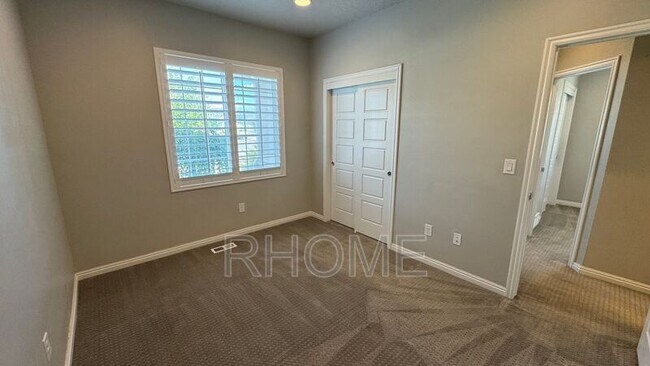 Building Photo - 13022 Sand Creek Dr
