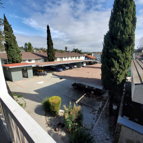 Building Photo - 4847 W Slauson Ave