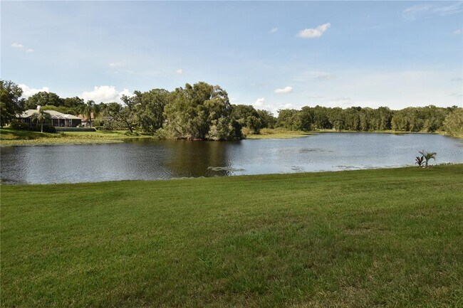 Building Photo - 816 Sandringham Ln